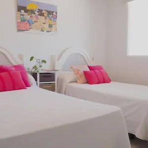 Paseo Del Rey - 2 Bedrooms Oceanfront Fuengirola
